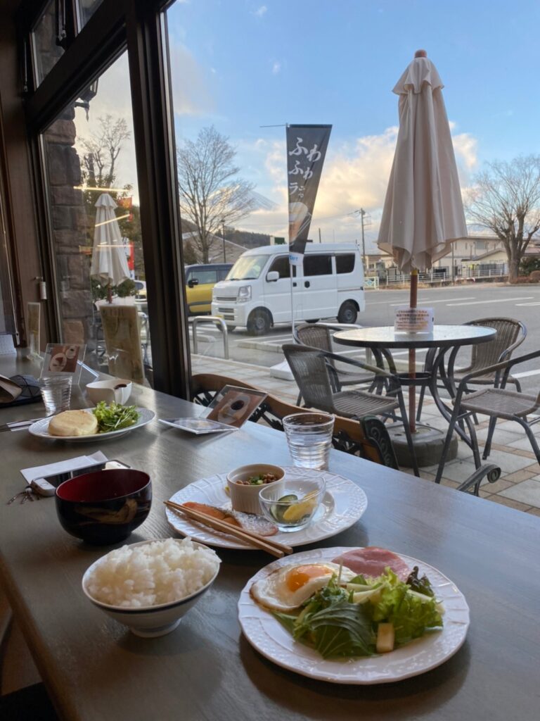 河口湖 ほとりのホテル Ban早餐