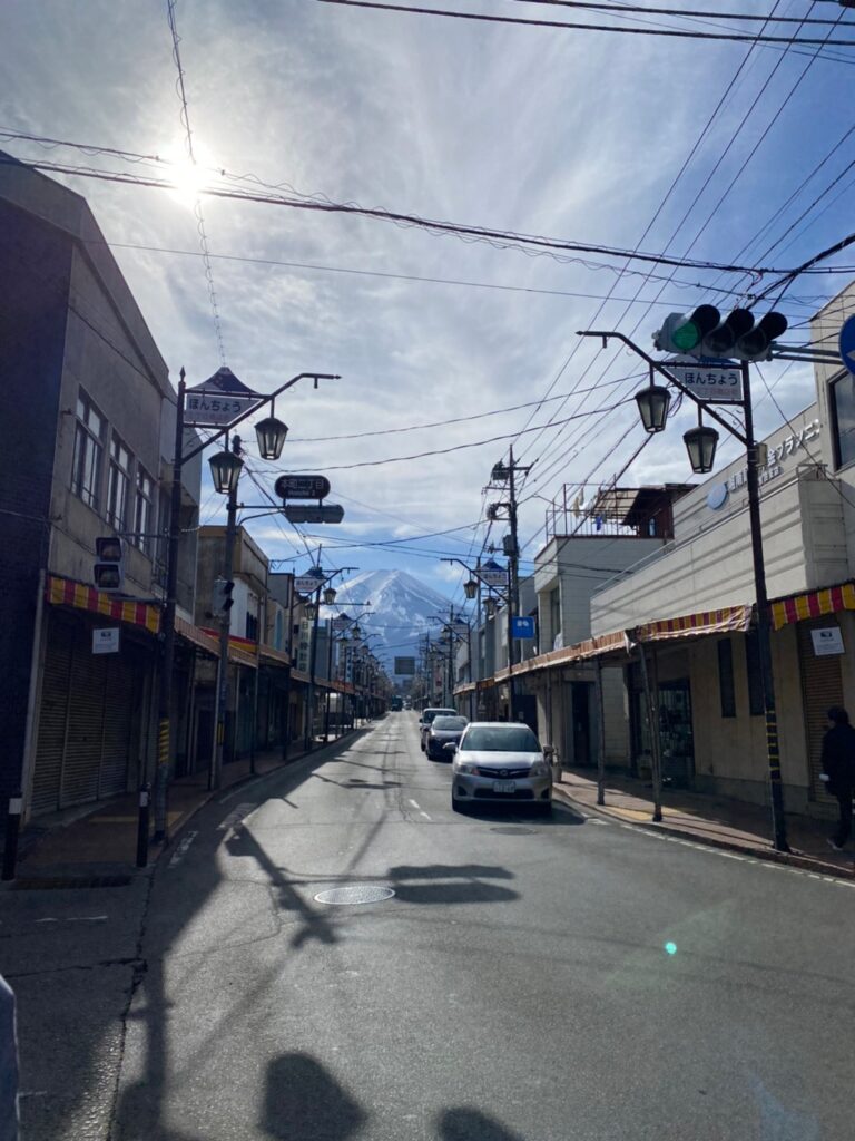 富士吉田商店街(本町通り)