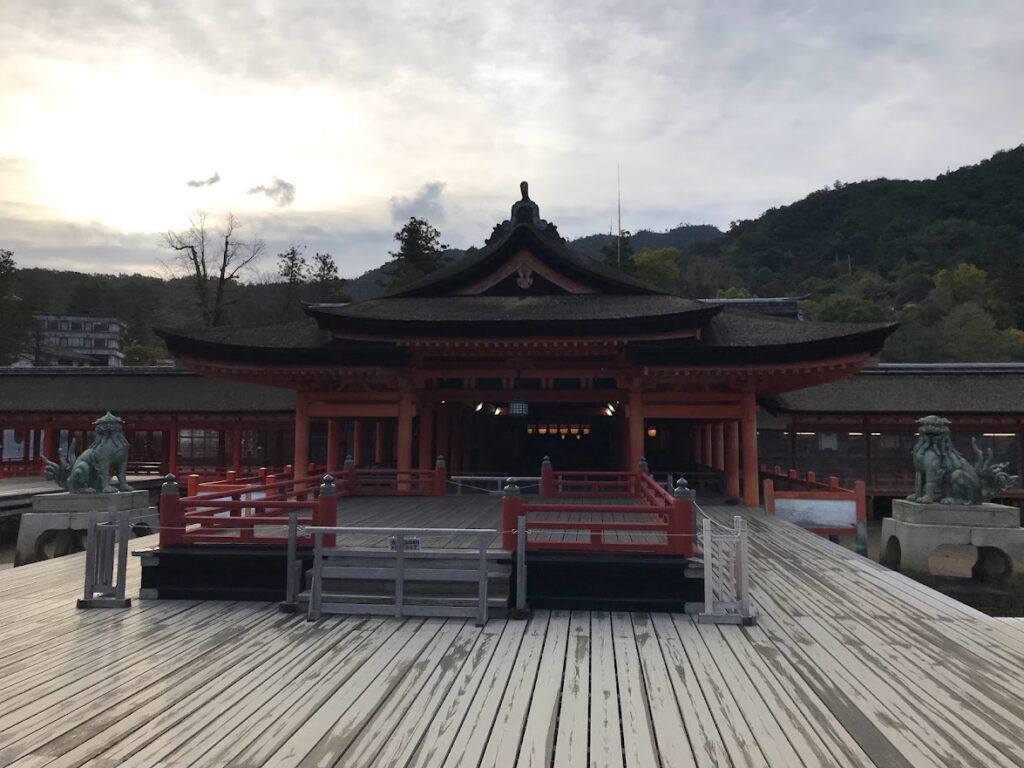 嚴島神社-社殿(本殿)