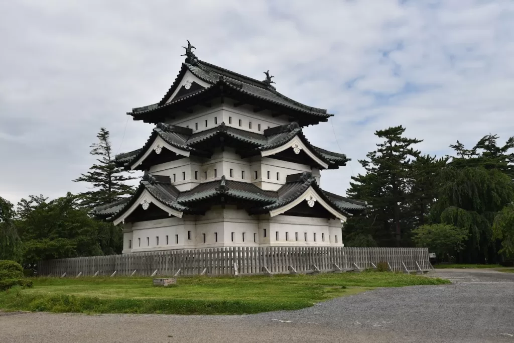 弘前城本丸跡